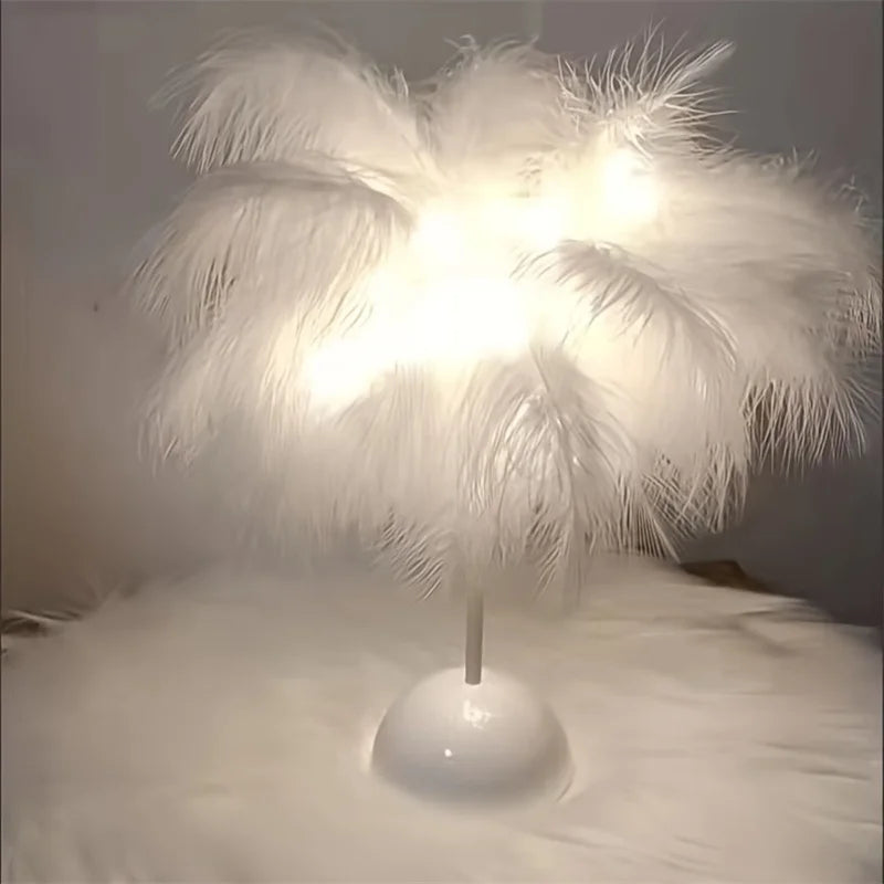 Creative Feather Table Lamp Warm White Light Tree Feather Lampshade Girl LED Wedding Decorative Lights Birthday Gift Home Decor tableandwalllamps