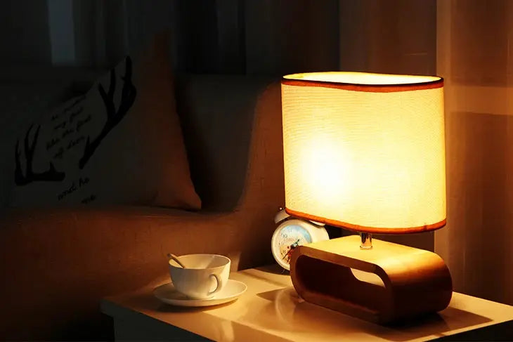 Nordic wood base table lamp cloth lampshade table lights for living room bedroom bedside desk lamp reading lights fixture E27 tableandwalllamps