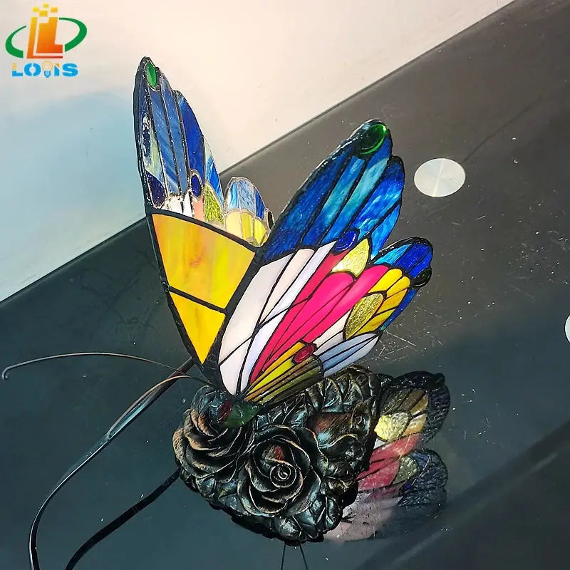 New American Butterfly Night Table Lamp Tiffany Style Bedroom Bedside Feeding Bar Ambiance Stained Glass Lamp Decoration tableandwalllamps