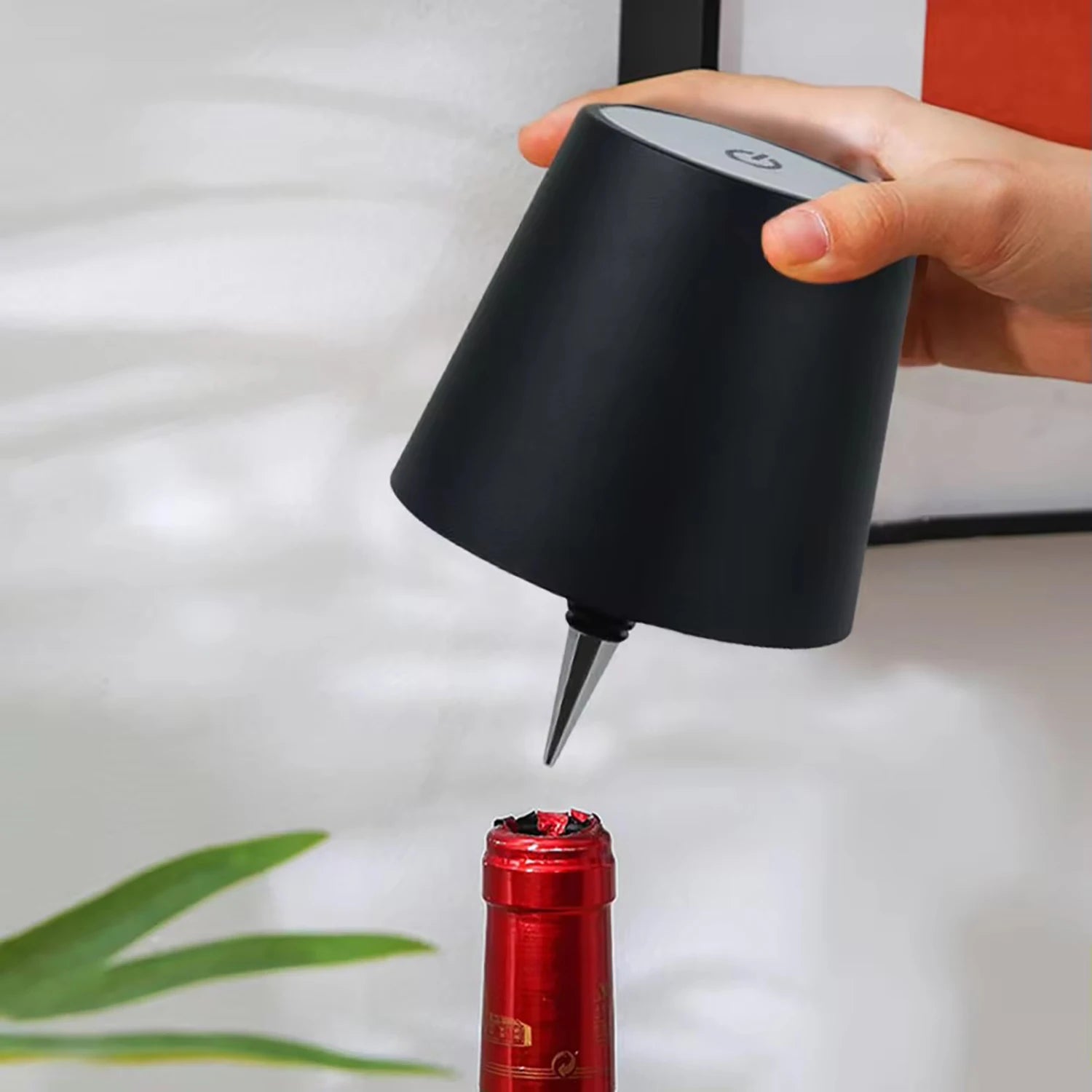 Wireless Bottle Table Lamp Touch Control of 3 Colors and Stepless Dimming Night Lamp Suitable for Bar Wine Bottles Desk Lights tableandwalllamps