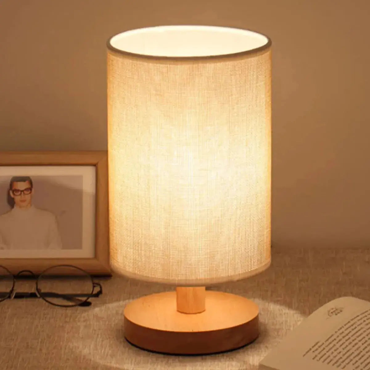 USB Bedside Lamp Night Lights Table Lamp For Bedroom Wooden Desk Lamp Bedside Night Light with Cylinder Lamp Shade Home Decor tableandwalllamps