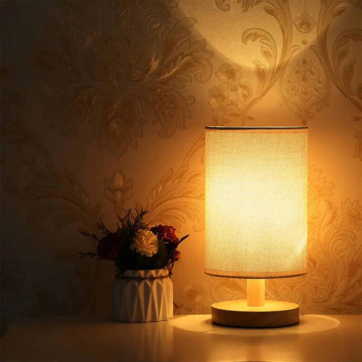 USB Bedside Lamp Night Lights Table Lamp For Bedroom Wooden Desk Lamp Bedside Night Light with Cylinder Lamp Shade Home Decor tableandwalllamps