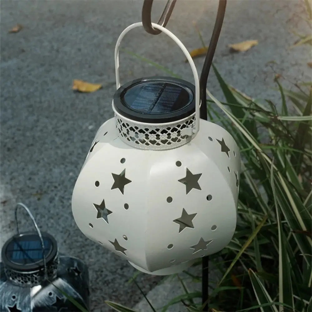 Garden Star Projector Lamp Hanging Solar Lights Outdoor Hanging Solar Lanterns Retro Solar Lamp with Handle Outside Decorations tableandwalllamps