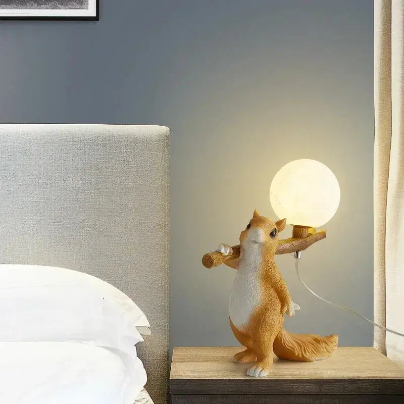 Bedside Lamp Table Lamp Children Desk Lamps Nordic Modern Creative for Living Room Bedroom Cute Decoration Squirrel Cartoon LED tableandwalllamps