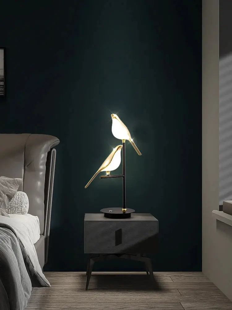 Modern LED table lamp Magpie bird model Reading lamp indoor lighting bedroom bedside living room for home decor desk lights tableandwalllamps