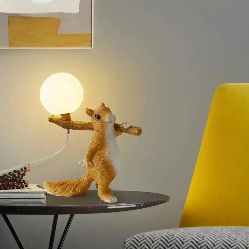 Bedside Lamp Table Lamp Children Desk Lamps Nordic Modern Creative for Living Room Bedroom Cute Decoration Squirrel Cartoon LED tableandwalllamps